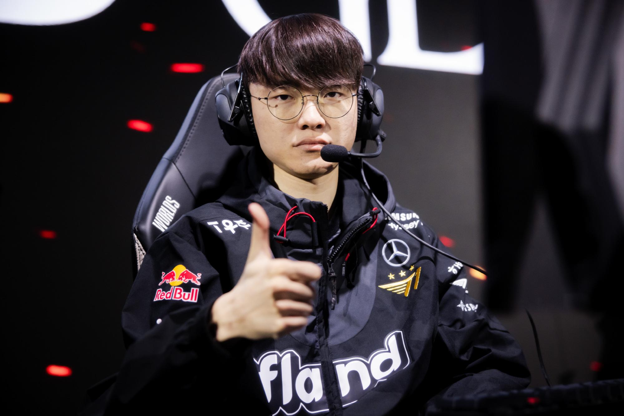 Faker迎来十二赛季高光表现，德国队球迷沸腾！