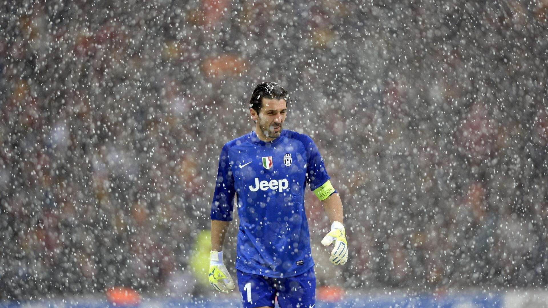 纳达尔焦点对战，CRonaldo与40激战篮网分钟，刷新纪录胜负难料！赢得满堂喝彩